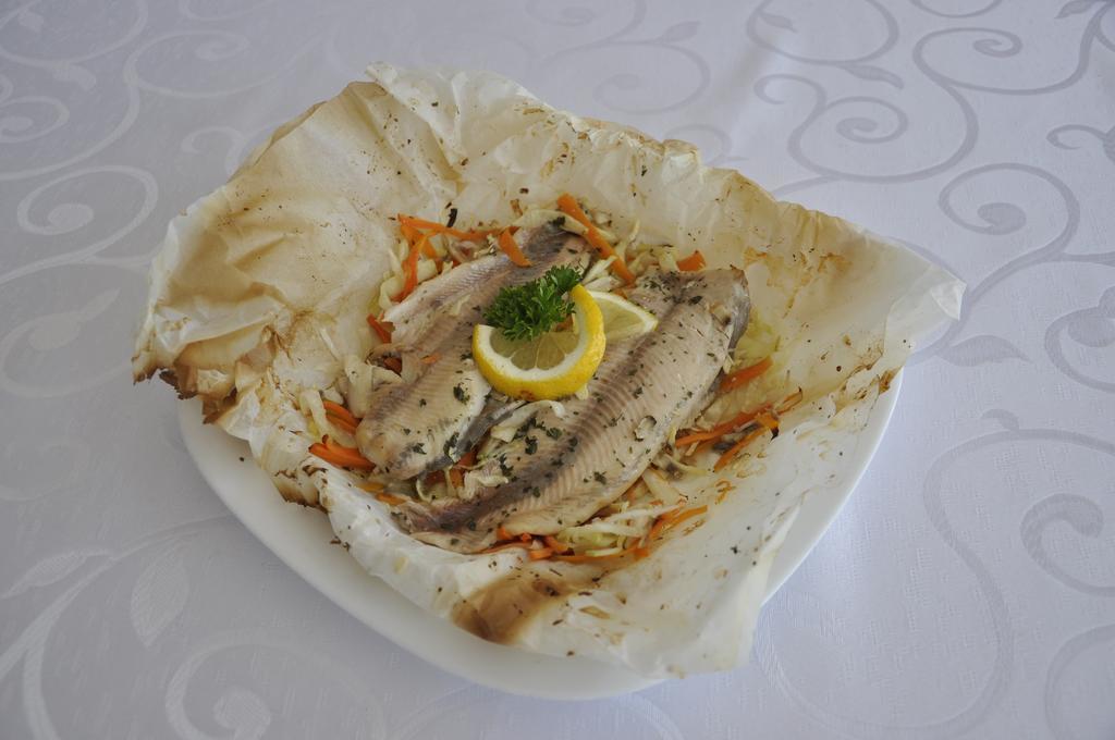 سريمسكا ميتروفيكا B&B Posejdon المظهر الخارجي الصورة